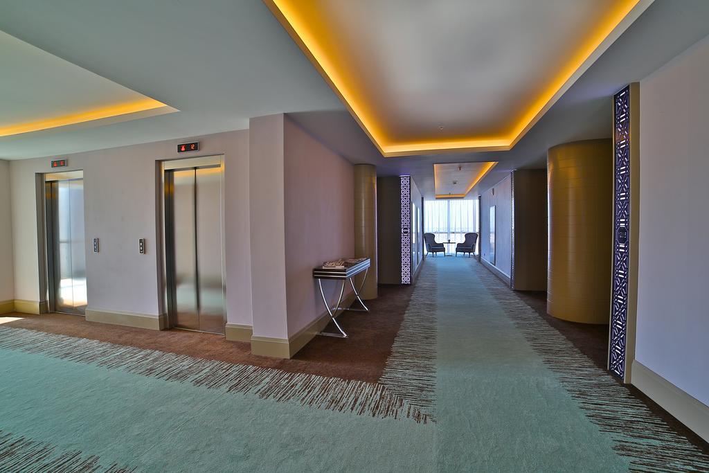 מלון Ramada By Wyndham İskenderun מראה חיצוני תמונה
