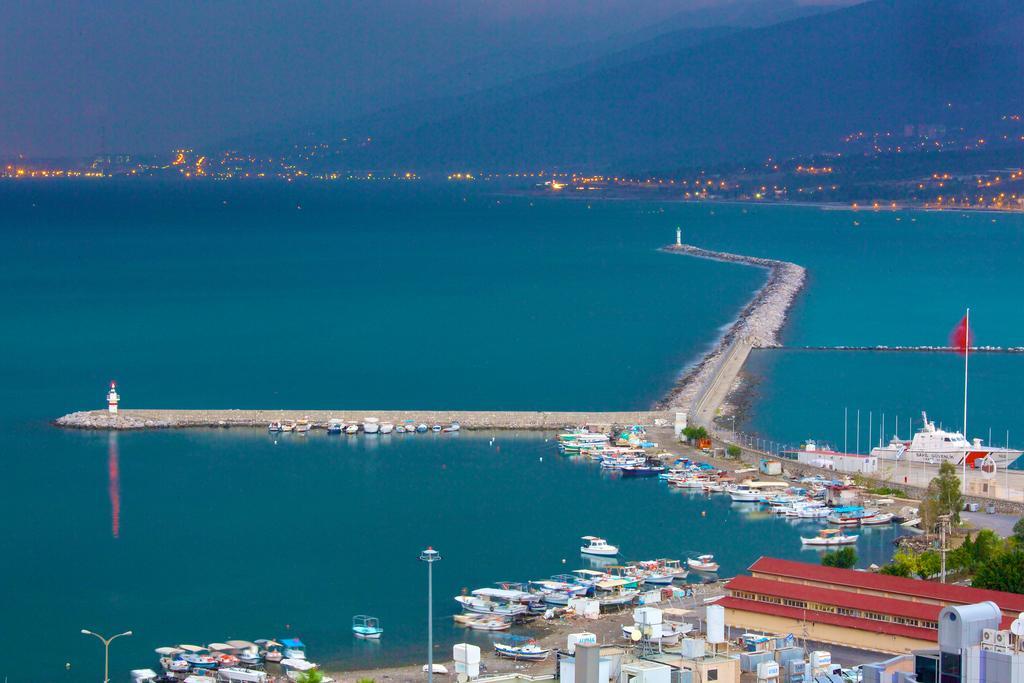 מלון Ramada By Wyndham İskenderun מראה חיצוני תמונה