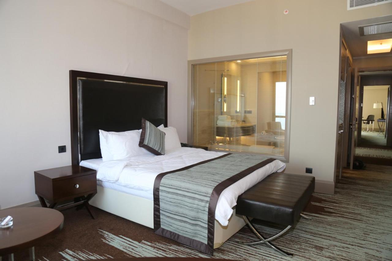 מלון Ramada By Wyndham İskenderun מראה חיצוני תמונה